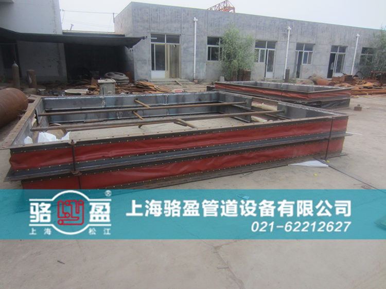 風(fēng)道織物<a href=http://m.hzfvr.com target=_blank class=infotextkey>補(bǔ)償器</a>實(shí)物圖